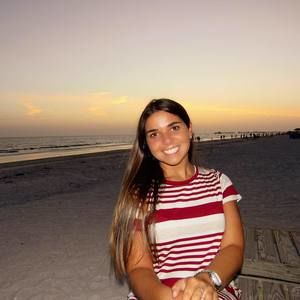 Meet your Posher, Cierra